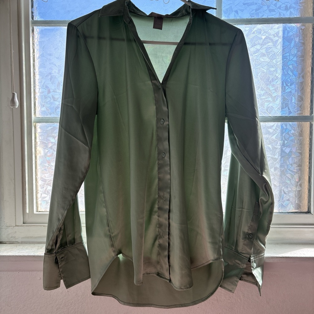H&M silky sea foam green blouse